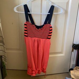 Vintage lulu workout top